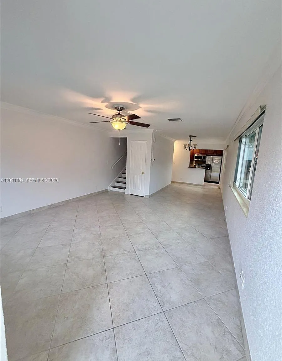 Coral Ridge Landings Ii C — Photo 3