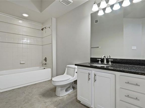 5th image of 450 NE 5th St Unit 635
