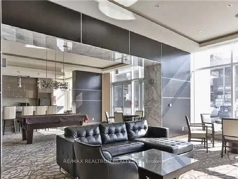 9608 Yonge St #1506 — Photo 16