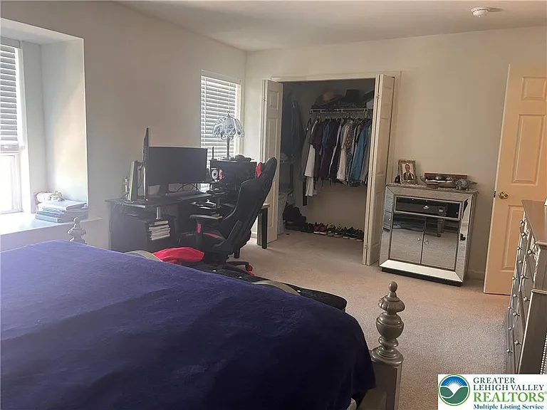 2465 Gillian Ln — Photo 11