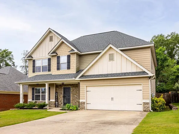 1929 Westminster Dr, Phenix City, AL 36870