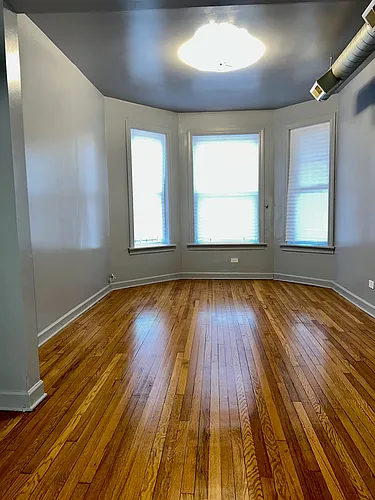 3039 W Lexington St #1 Photo 1