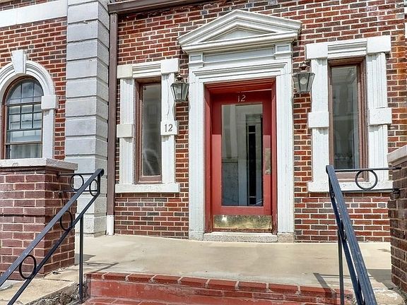 2nd image of 12 Bellvista Rd APT 2
