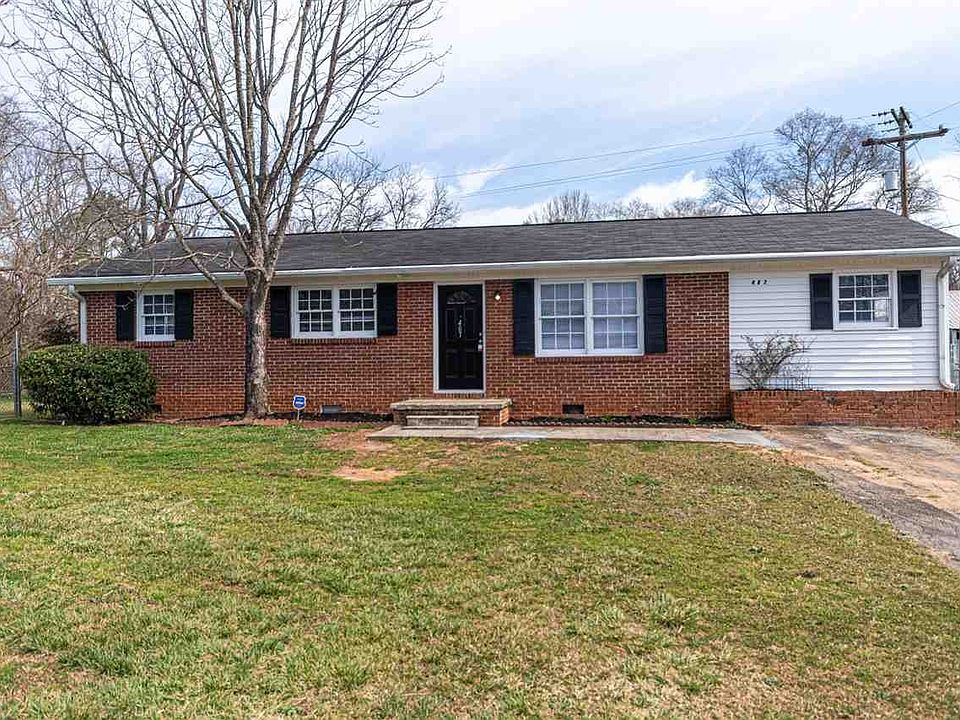 1st image of 407 Summerland Dr