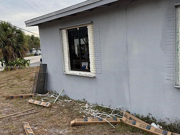2nd image of 1501 NW 3rd Way