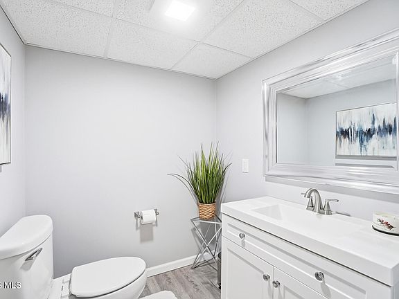 2nd image of 276 Twinbrook Dr