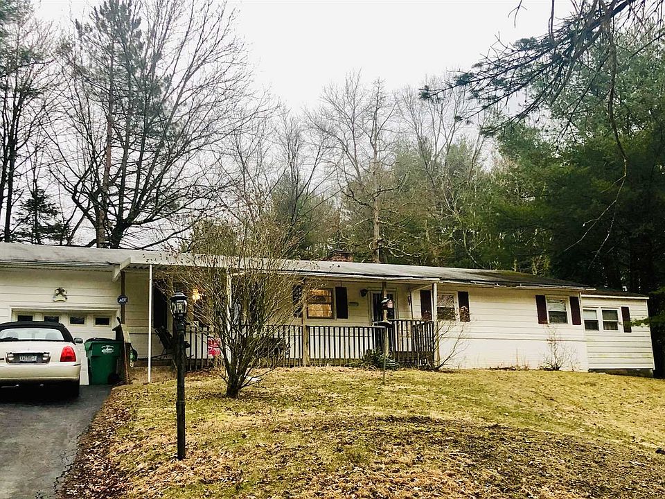 1st image of 6 Ledgewood Dr