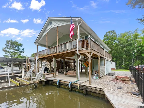 22926 Chene Blanc Ln, Maurepas, LA 70449