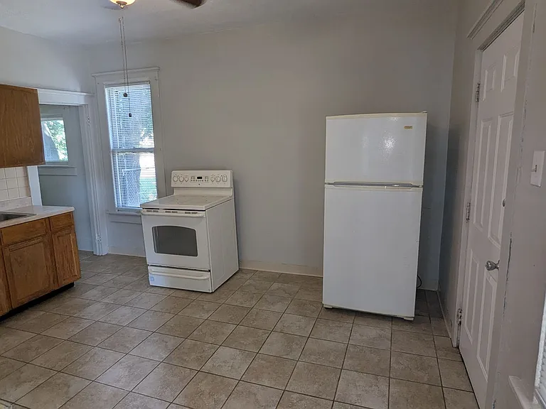95 Vesper St — Photo 15
