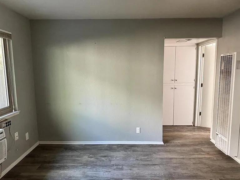 2514 Q St #2 — Photo 3