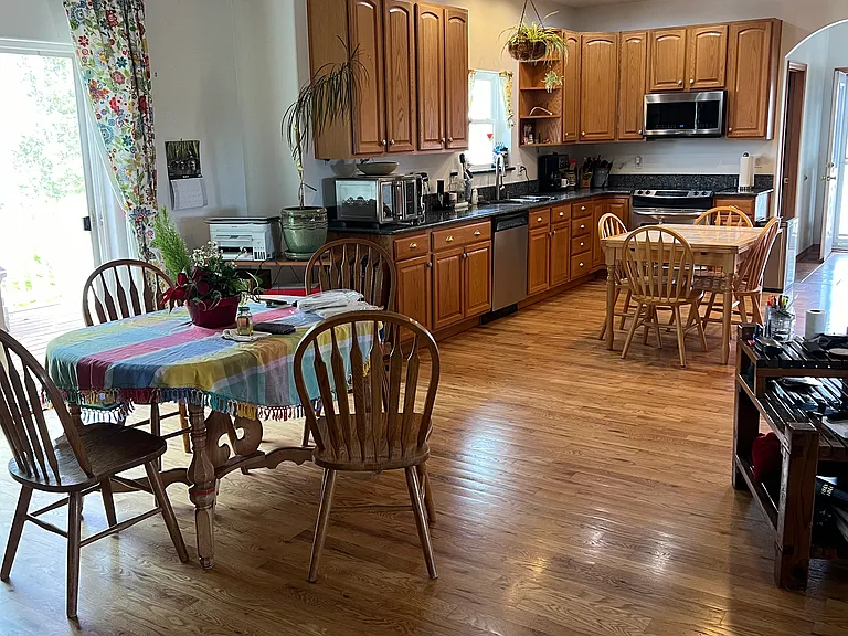 5487 Summit Blvd — Photo 14