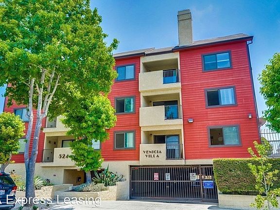 4th image of 524 Venice Way #309