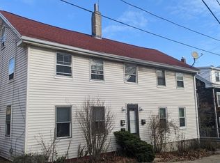 4 Cross St, Gloucester, MA 01930