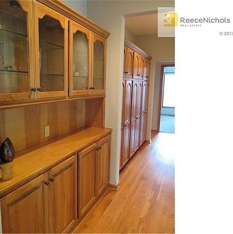 Butler's Pantry. Home has amazing Built-ins.