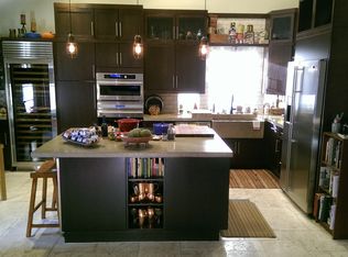 1243 E Glenhaven Dr, Phoenix, AZ 85048