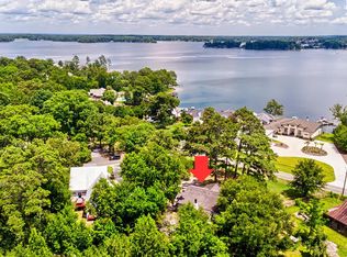 425 Yachting Rd, Lexington, SC 29072