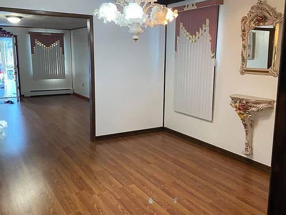 2nd image of 10427 109th St