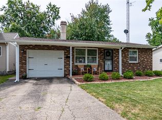 2605 Richmond Ave, Mattoon, IL 61938