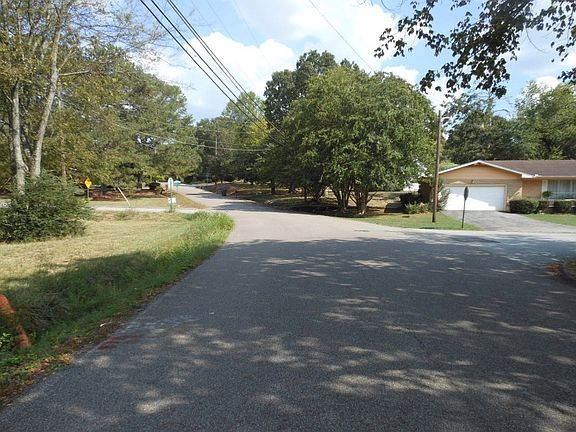 4th image of 5407 Upshaw Dr
