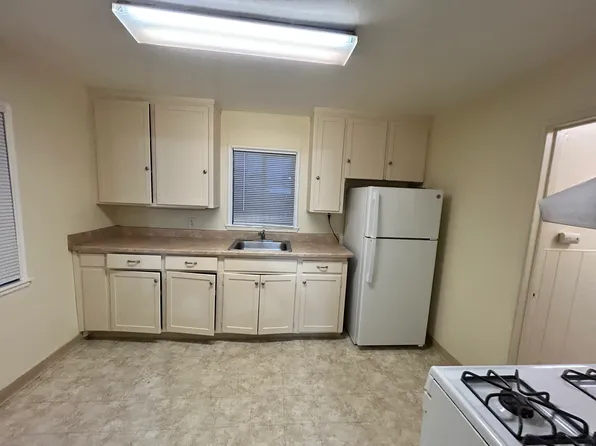 21835 Meekland Ave, Hayward, CA 94541