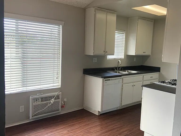 3515 Ray St #8 — Photo 9