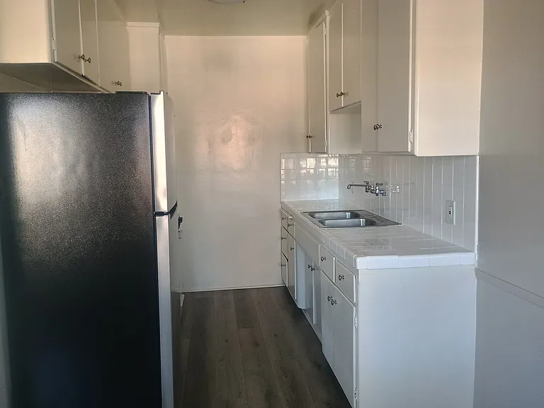 2130 W El Segundo Blvd #8 — Photo 6