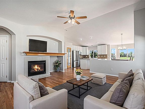 2nd image of 2078 Alpine Drive