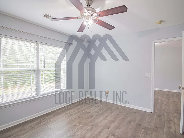 110 Spring Lakes Dr — Photo 25