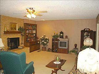 2nd image of 15 N Gilpin Ave