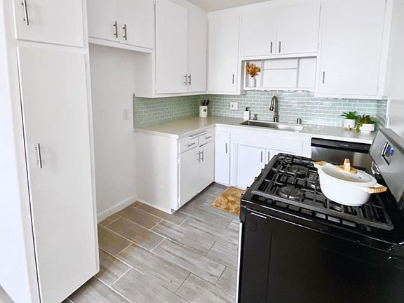 3rd image of 4014 Perlita Ave APT 5