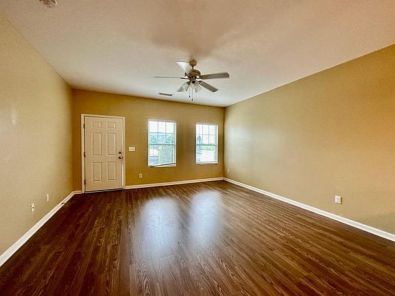 5th image of 13588 Calloway Glen Dr #1