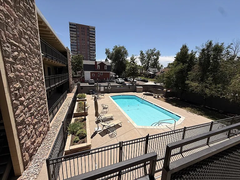 250 N Pearl St #203 — Photo 15