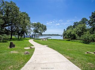 12140 Riley Green Rd, Franklin, TX 77856