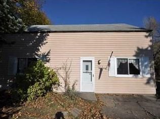 553 Old Clairton Rd, Pittsburgh, PA 15236