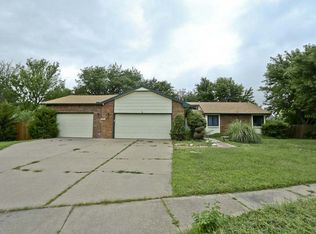 5924 E Denise Ave, Wichita, KS 67220