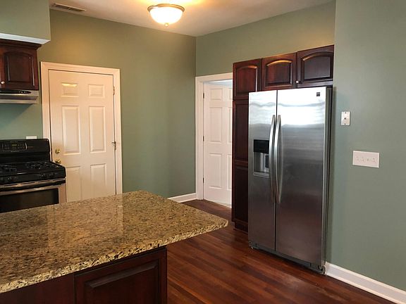 2nd image of 1840 N Fairfield Ave #2