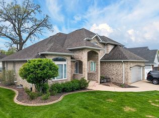 2914 Morningside Dr, Crown Point, IN 46307