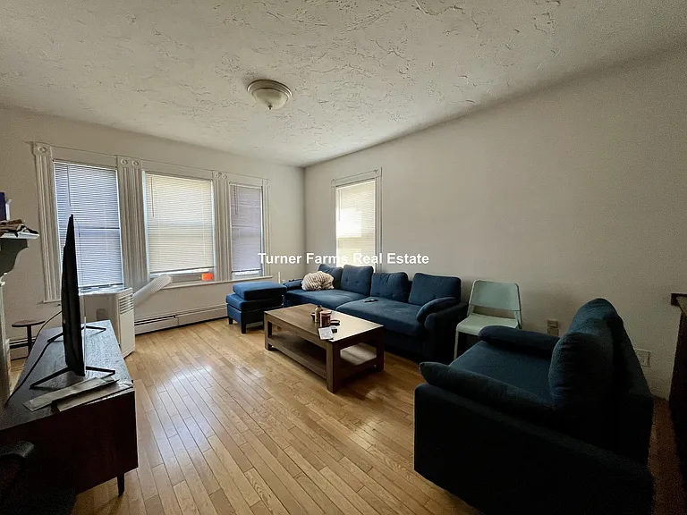64 Murdock St #2F — Photo 12
