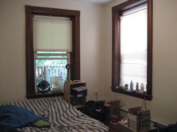 129 Cedar St #2, Boston, MA 02119