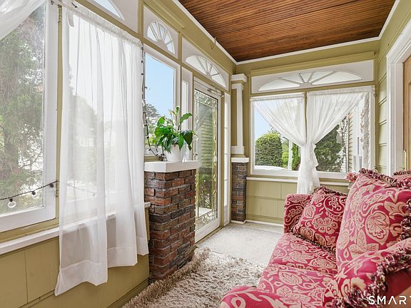 4th image of 62 Fennbrook Road