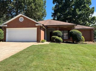 1441 Shady Cove Ln, Lawrenceville, GA 30043