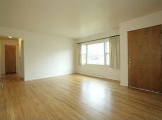 340 Chicago Ave, Downers Grove, IL 60515