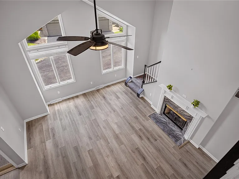 9704 Sundance Dr — Photo 22