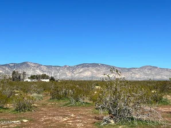 Susan Ave, Mojave, CA 93501