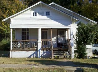 1707 Adamson St, Lagrange, GA 30240