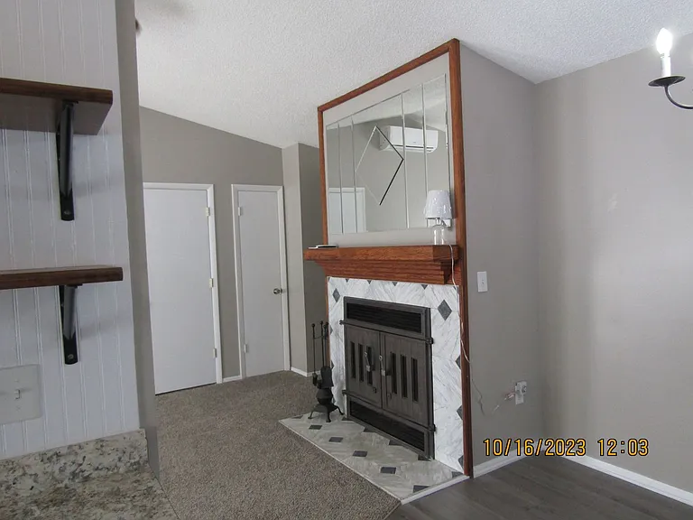 1256 Eaglewood Dr — Photo 13