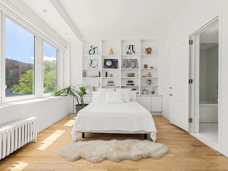 575 6th Ave #4B — Photo 5