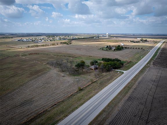 2nd image of 4100 County Road 101