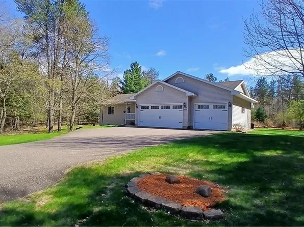 6259 Joanne Ln, Altoona, WI 54720