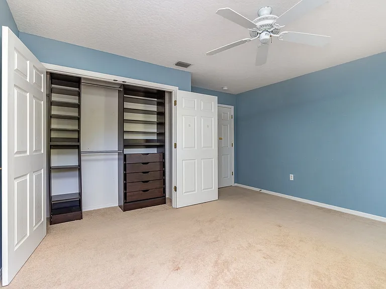 3236 Helmsdale Ct — Photo 26